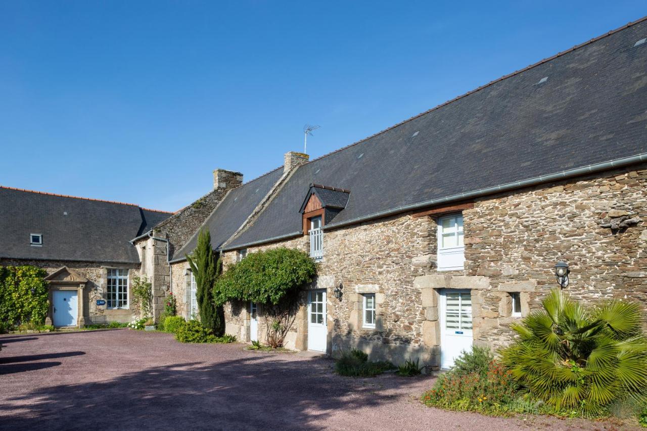 La Metairie-Du-Vauhariot - Vue Mer Et Mont Saint Michel - Piscine Chauffee - Acces Gr34 Канкаль Экстерьер фото
