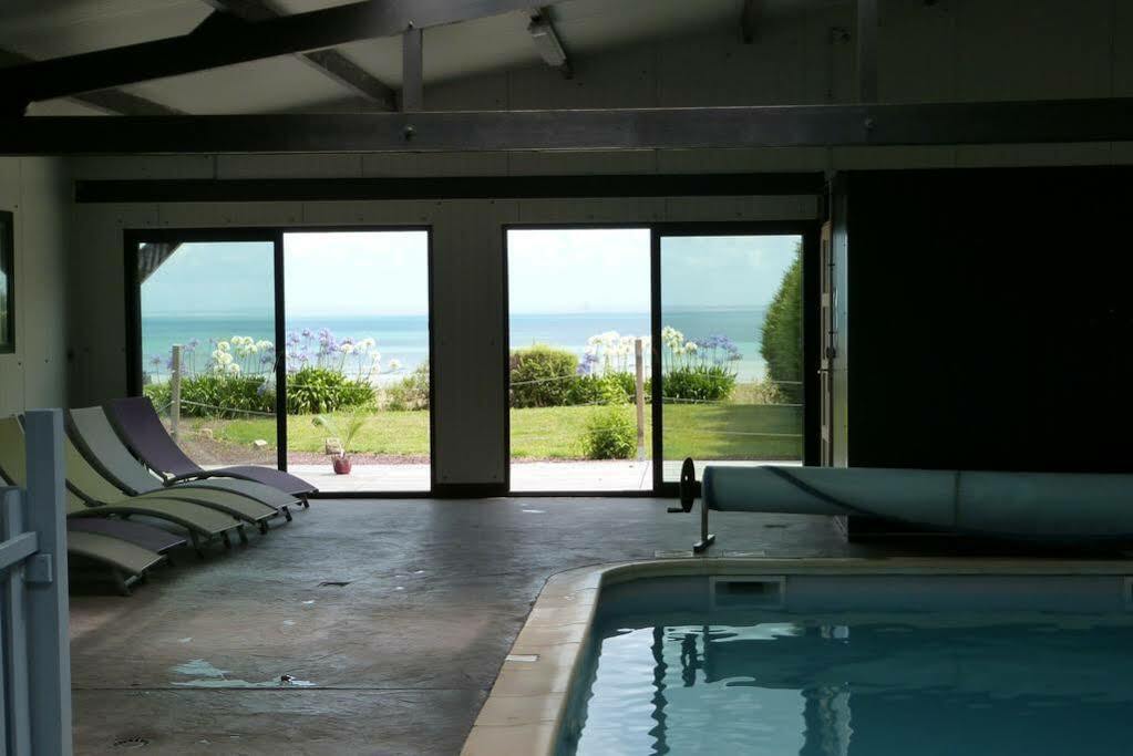 La Metairie-Du-Vauhariot - Vue Mer Et Mont Saint Michel - Piscine Chauffee - Acces Gr34 Канкаль Экстерьер фото