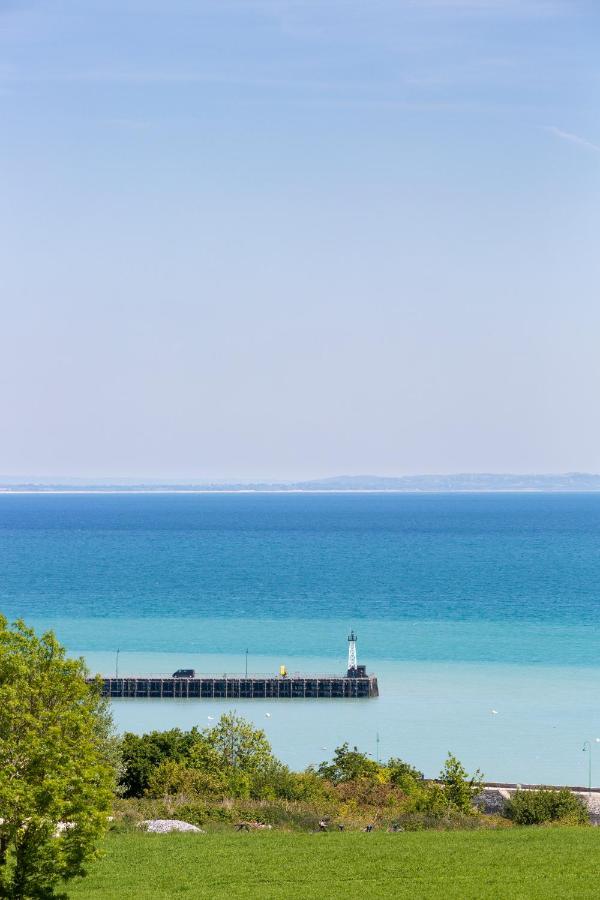 La Metairie-Du-Vauhariot - Vue Mer Et Mont Saint Michel - Piscine Chauffee - Acces Gr34 Канкаль Экстерьер фото
